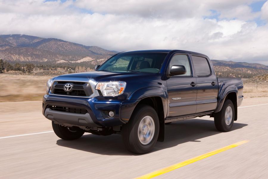  Toyota Tacoma 2012 года  (фото 32 из 43)